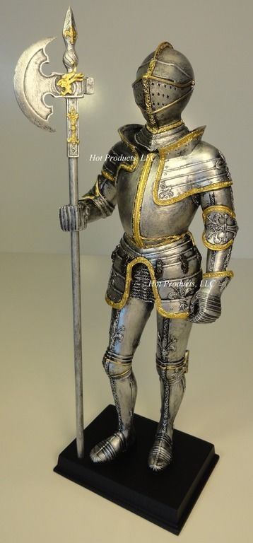 11" Medieval Times Crusades KNIGHT STATUE in ARMOR W POLEAXE