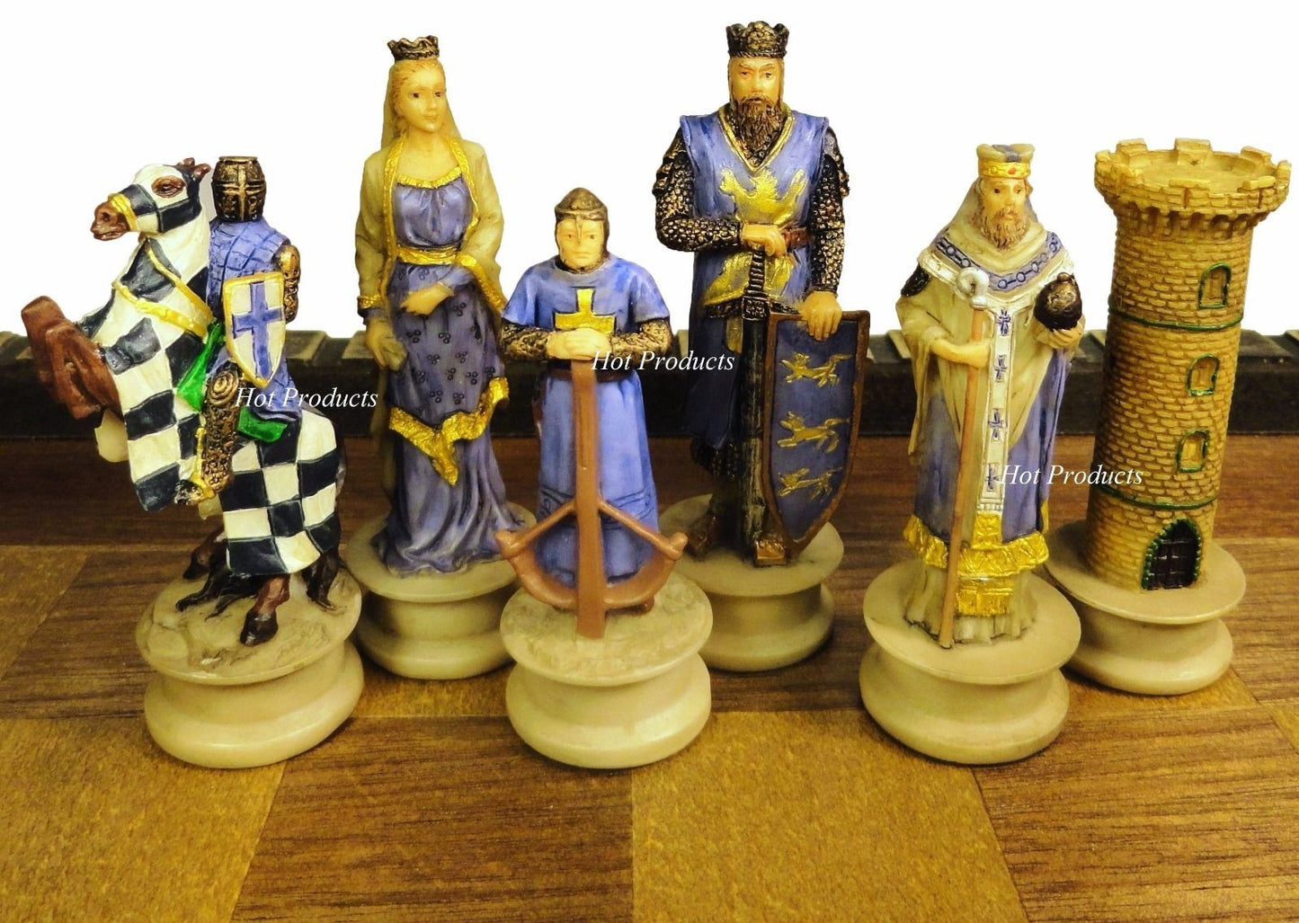 Medieval Times Crusades King Richard the Lionheart Knight Chess Set Castle Board