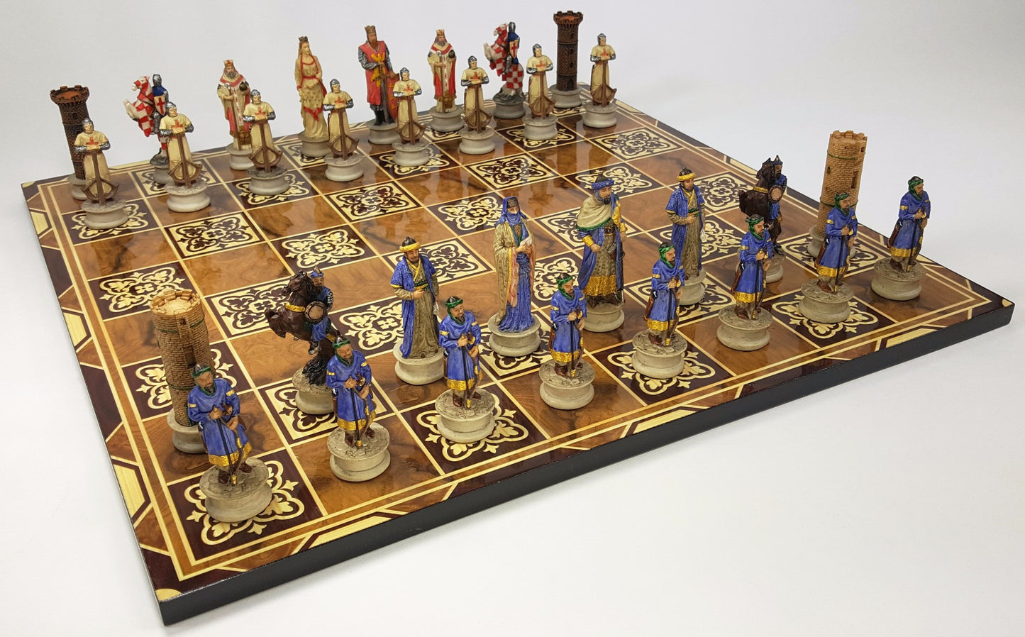 Medieval Times Crusade Arabian Vs Christian Chess Set W 17" Burlwood Color Board