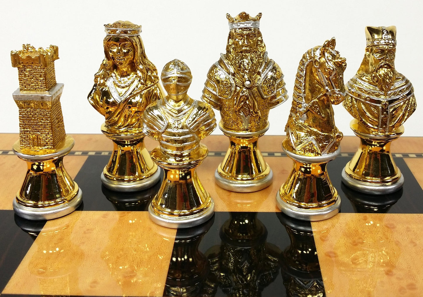 METAL Medieval Times Crusades Gold & Silver Busts Chess Set 18" Walnut Color Bd