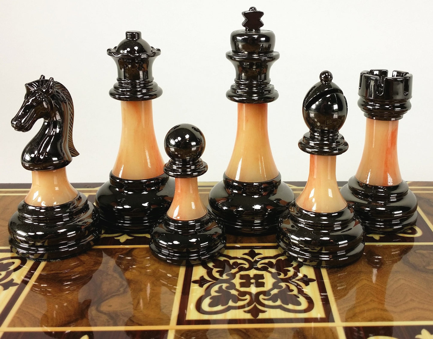 Staunton Chrome & Black Pro Plastic Chess Men Set W 17" Burlwood Color Board