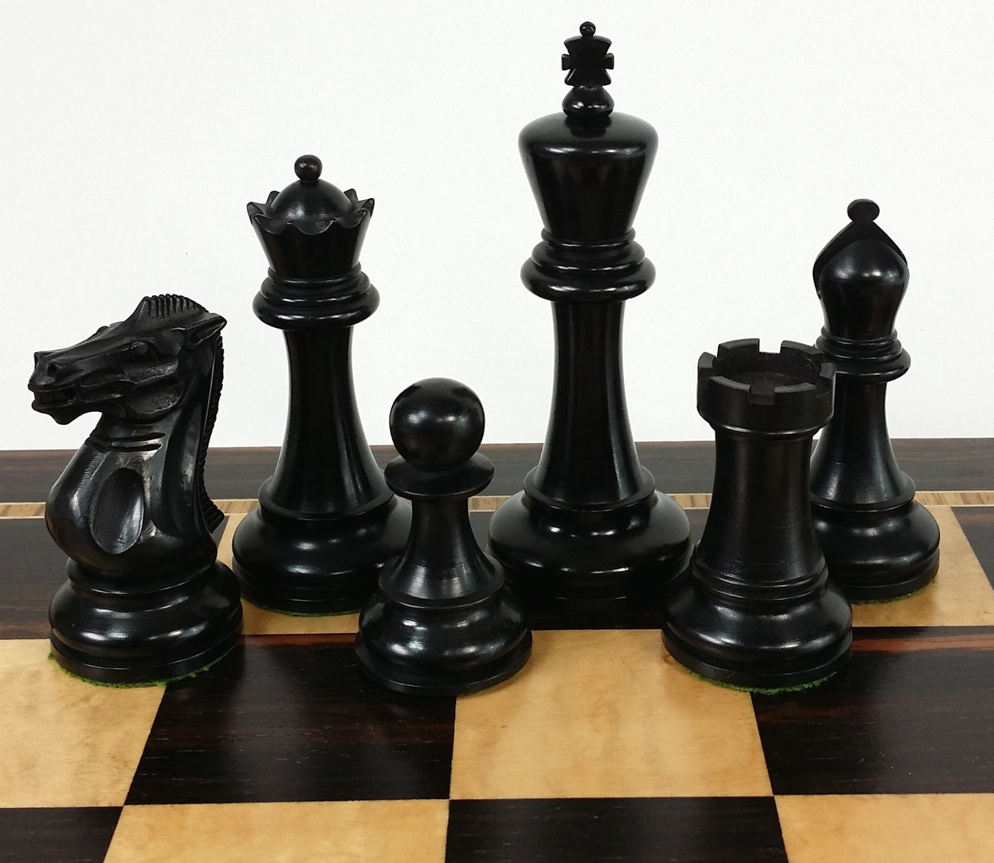 Acacia Black 4 5/8 Anderssen Staunton Wood Chess Set Large Ebony Birdseye Brd