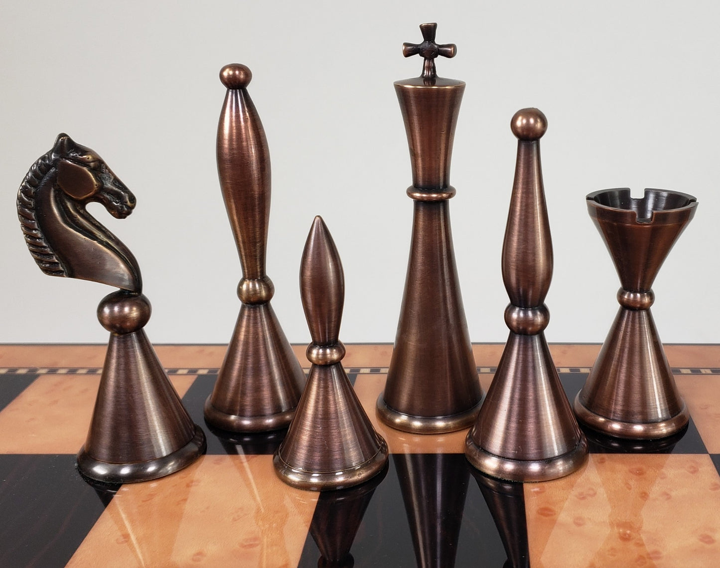 Brass Metal Modern Art Deco Staunton Chess Set W/ 17" Walnut Color Storage Board