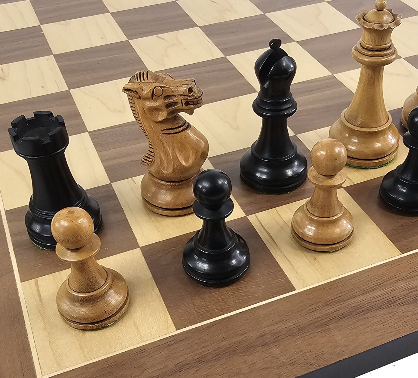 4 QNS Black / Antiqued 3 3/4" Anderssen Staunton Wood Chess Set 19" Walnut Board