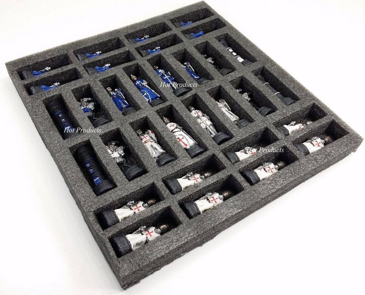 Medieval Times Crusades WARRIOR Knight Blue & White Chess set W 17" Castle Board