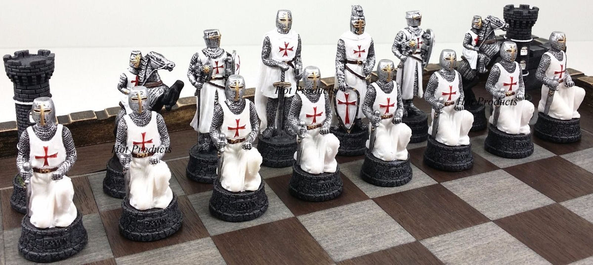 Medieval Times Crusades WARRIOR Knight Blue & White Chess set W 17" Castle Board