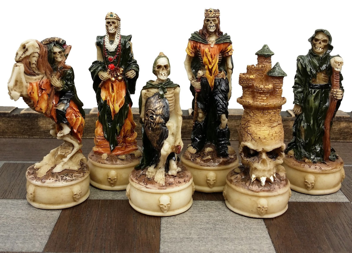 Skeleton Slayer Gothic Fantasy Skull Chess Men Set W/ Castle Fortress Board