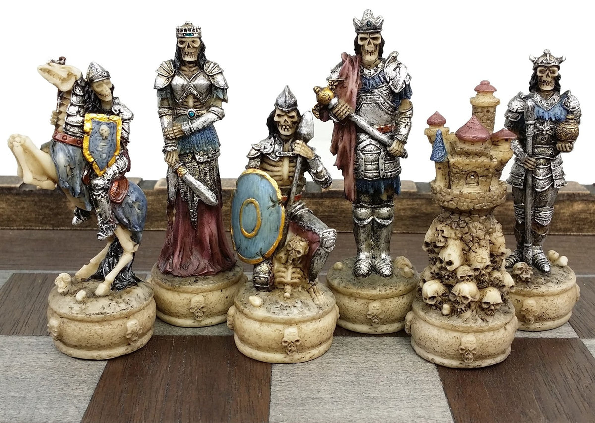 Skeleton Slayer Gothic Fantasy Skull Chess Men Set W/ Castle Fortress Board