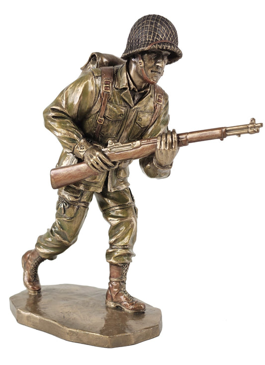 9 inch US Military Soldier Carrying Rifle Statue Antique Bronze Color