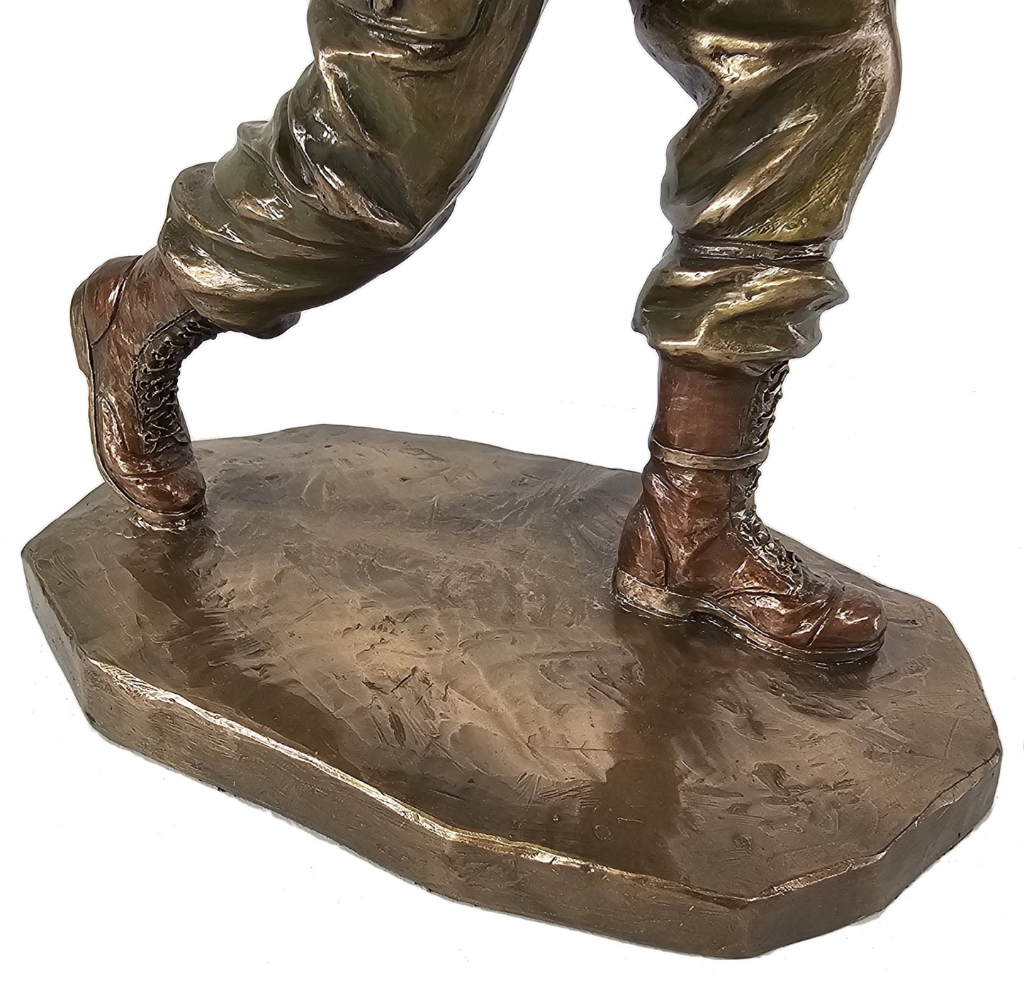 9 inch US Military Soldier Carrying Rifle Statue Antique Bronze Color