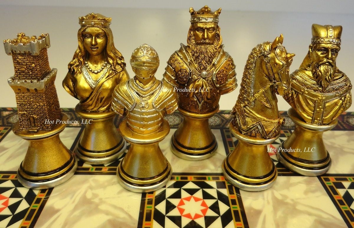 Medieval Times KNIGHTS Crusades Busts Chess Set W/ 14" Mosaic Color Board