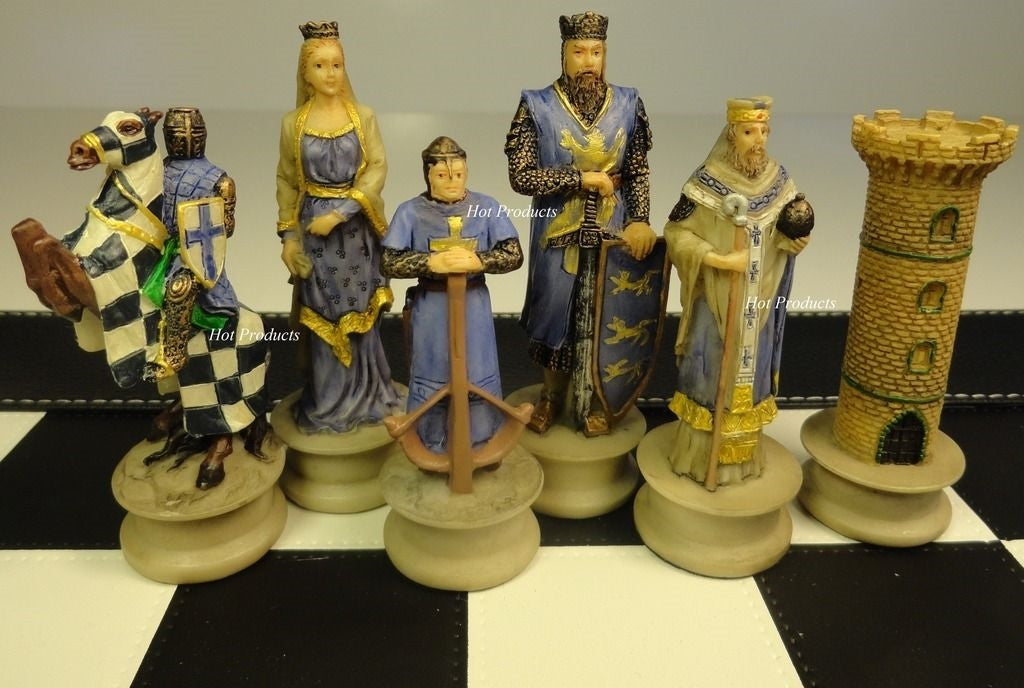 Medieval Times Crusades King Richard Knight Chess Set Black Faux Leather Board