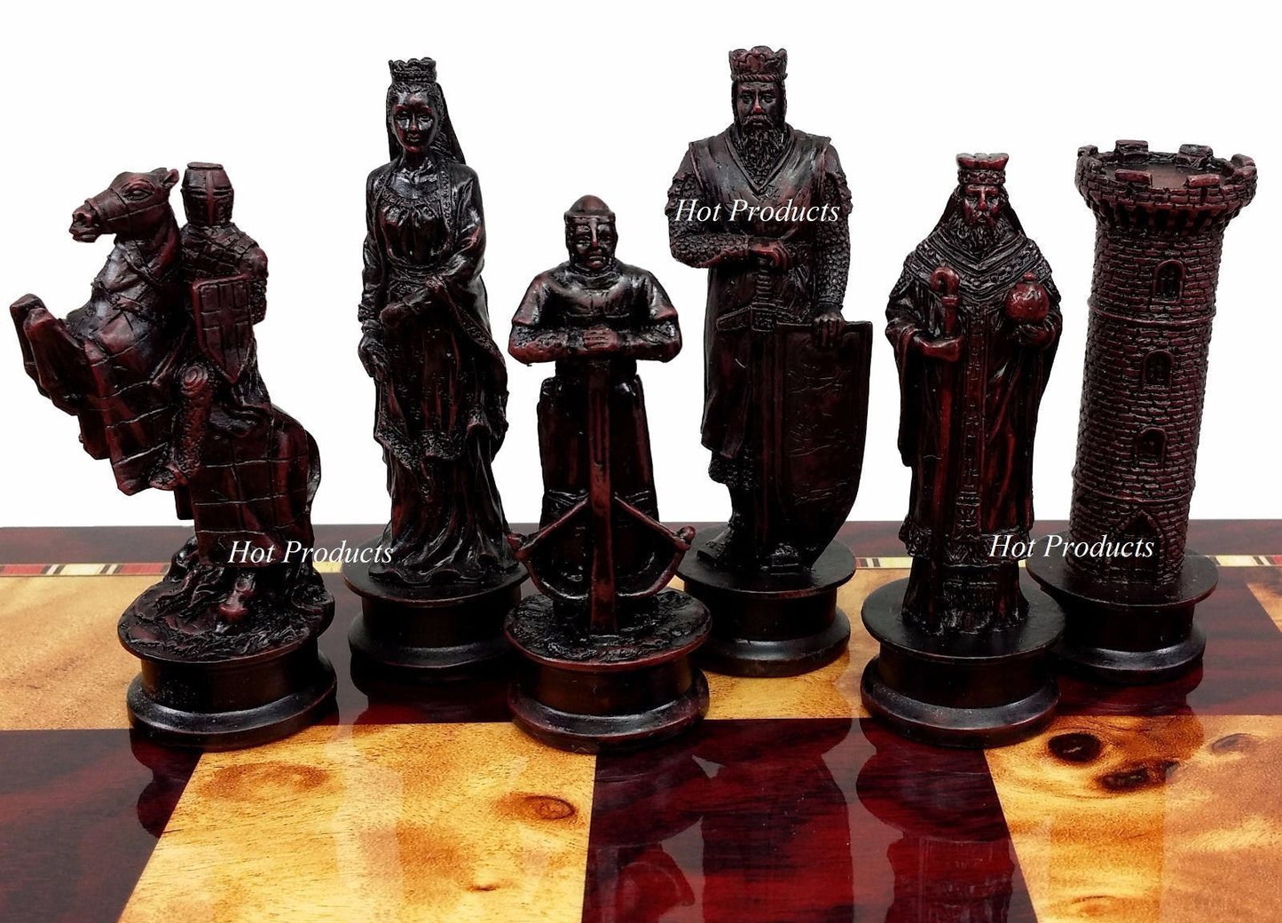 Medieval Times Crusade King Richard Chess Set Antique Cherry Color Storage Board