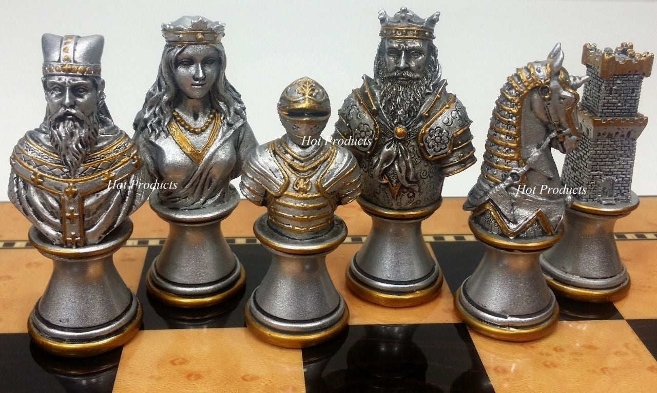 Medieval Times Crusades Busts GOLD SILVER Chess Set Walnut & Maple Color BD 15"