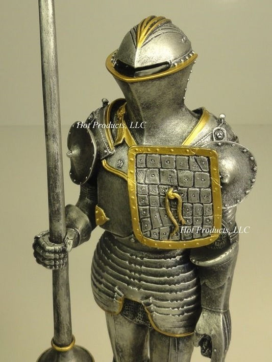 14" Medieval Times Crusades in JOUSTING ARMOR KNIGHT STATUE W LANCE