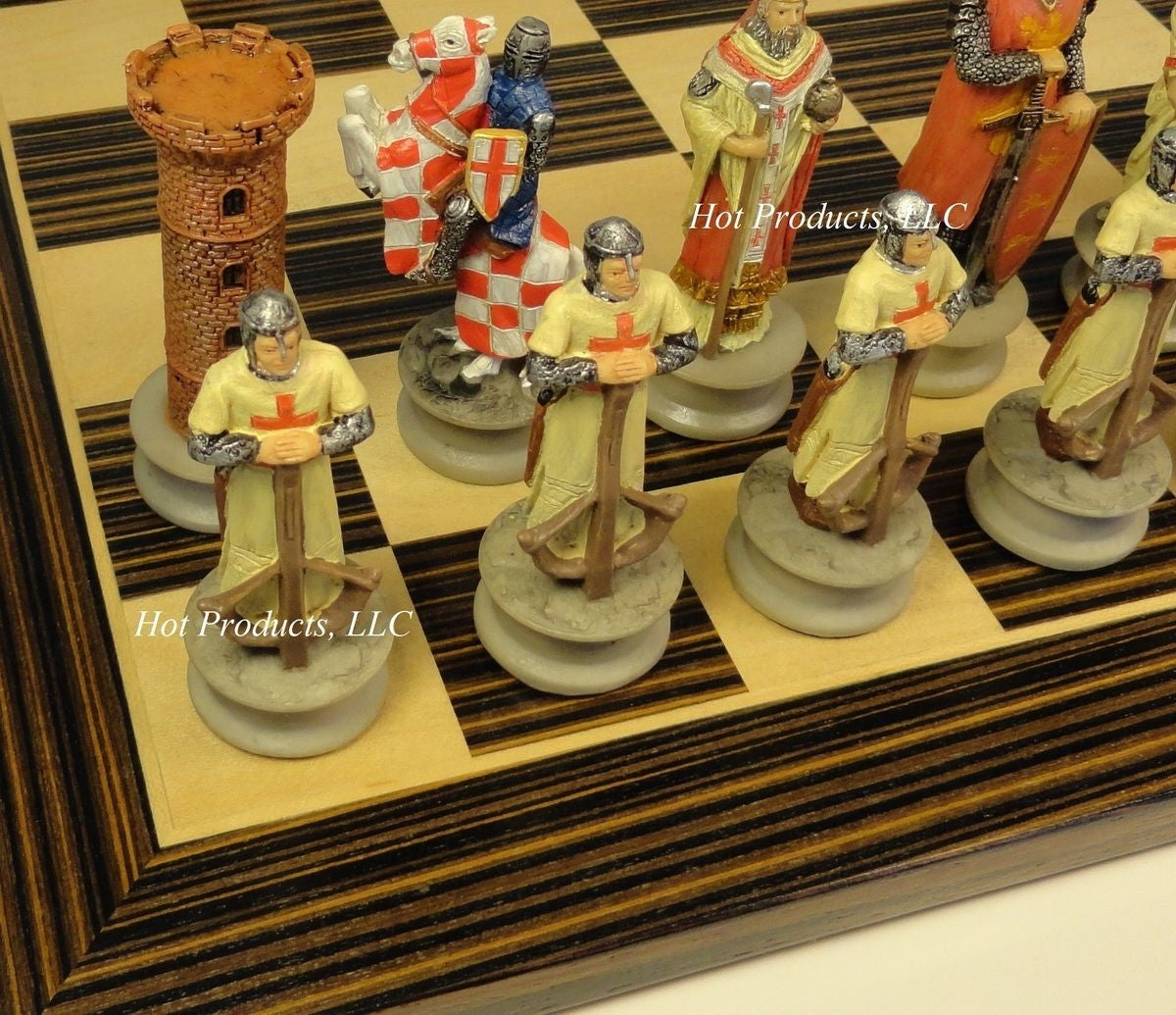 Medieval Times Crusades Arabian vs Christian Chess set 14" Ebony & Maple Board