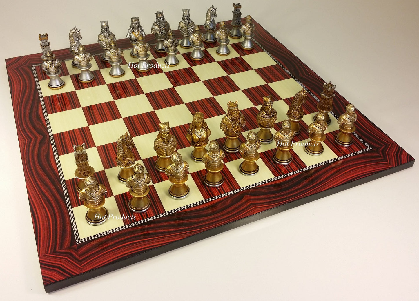 Medieval Times Crusades Gold Silver Busts CHESS Set W / 17" Cherry Color Board