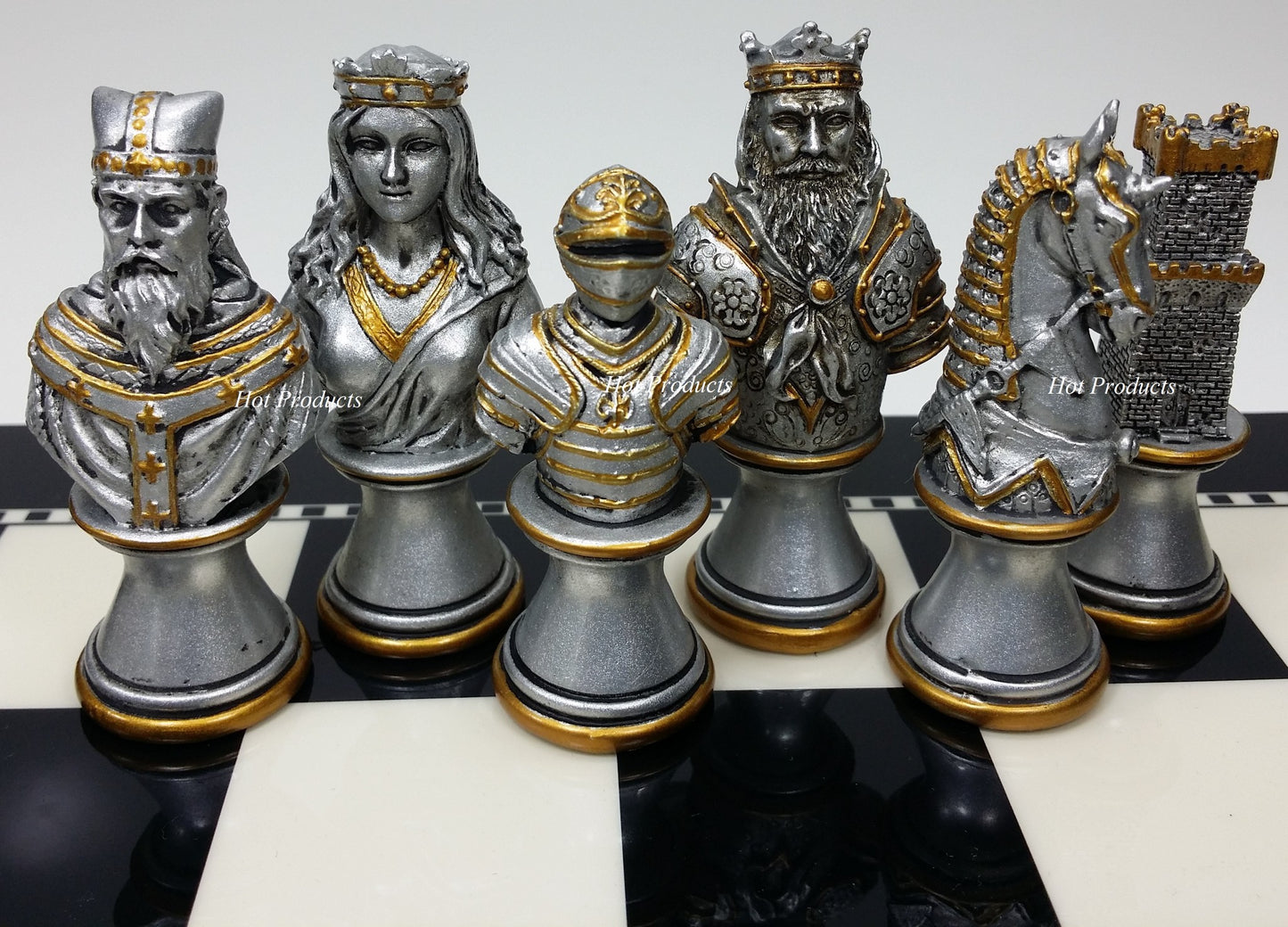 Medieval Times Crusades Gold & Silver Busts Chess Set W/ 15" Black & White Board