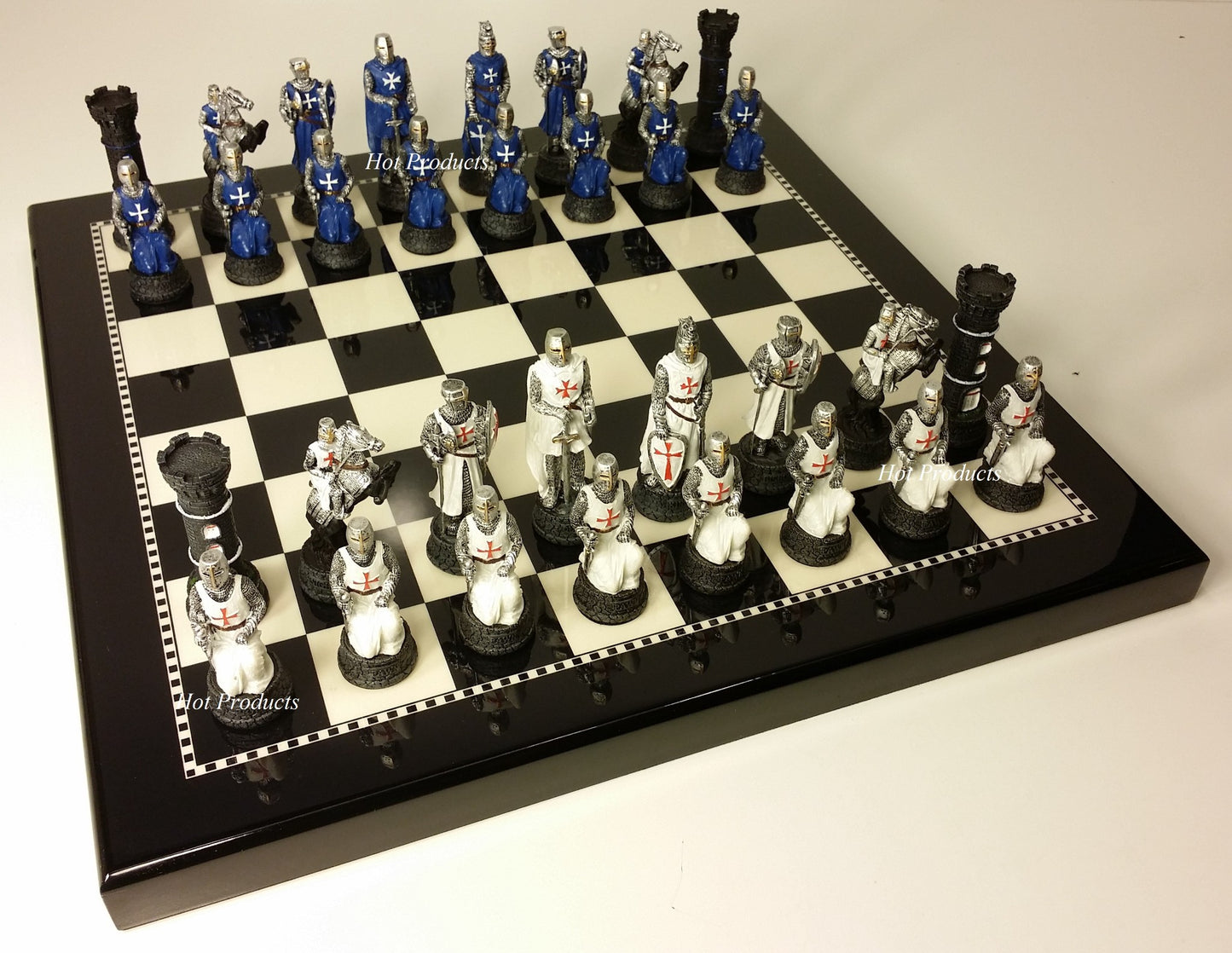 Medieval Times Crusade BLUE WHITE Maltese Knight CHESS SET 15" BLACK WHITE Board