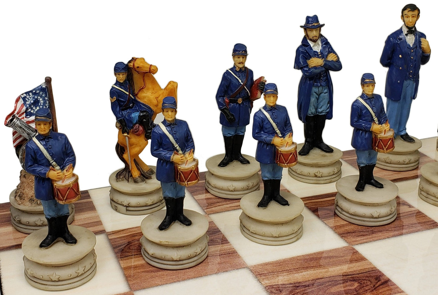 US American Civil War Generals Painted Chess Set with 14 Cedar Color Board