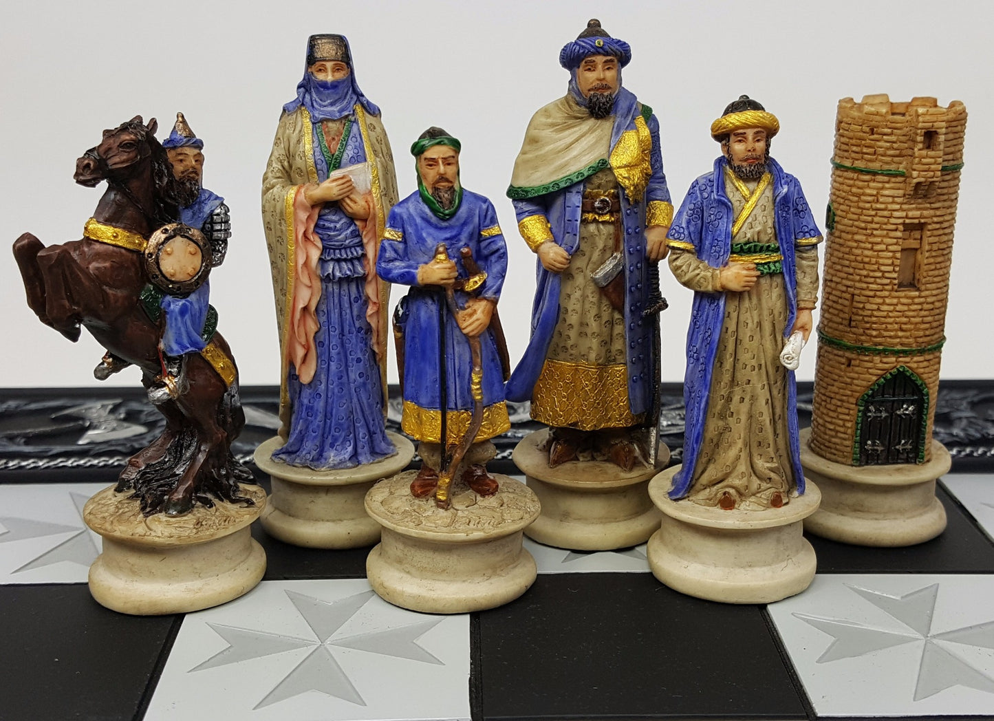 Medieval Times Crusades Arabian vs Christian Knights Chess Set 17" Maltese Board