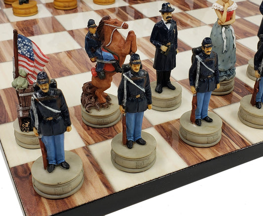 US American Civil War Queens Painted Chess Set with 14 Cedar Color Board