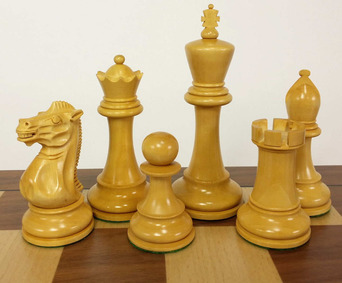 Black 4 5/8" KIng Anderssen Staunton Wood Chess Set Large 19" Walnut Board