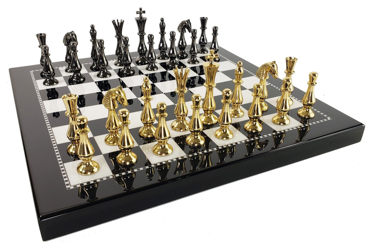 Brass Metal Spiked Qn Staunton Chess Set Gold & Black W/ 15" Black & White Board